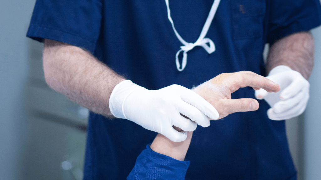 ¿Cuándo debo consultar a un traumatólogo en Monterrey para tratar lesiones musculoesqueléticas?